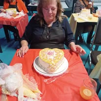 Load image into Gallery viewer, Sweetooth Bakery Cake Decorating Class