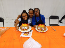 Load image into Gallery viewer, Sweetooth Bakery Cake Decorating Class